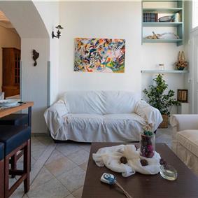 3 bedroom seaside villa with pool, Acharavi, sleeps 6